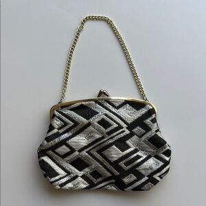 Vintage 1960s Black & Silver Lurex Evening Bag with Chain Strap